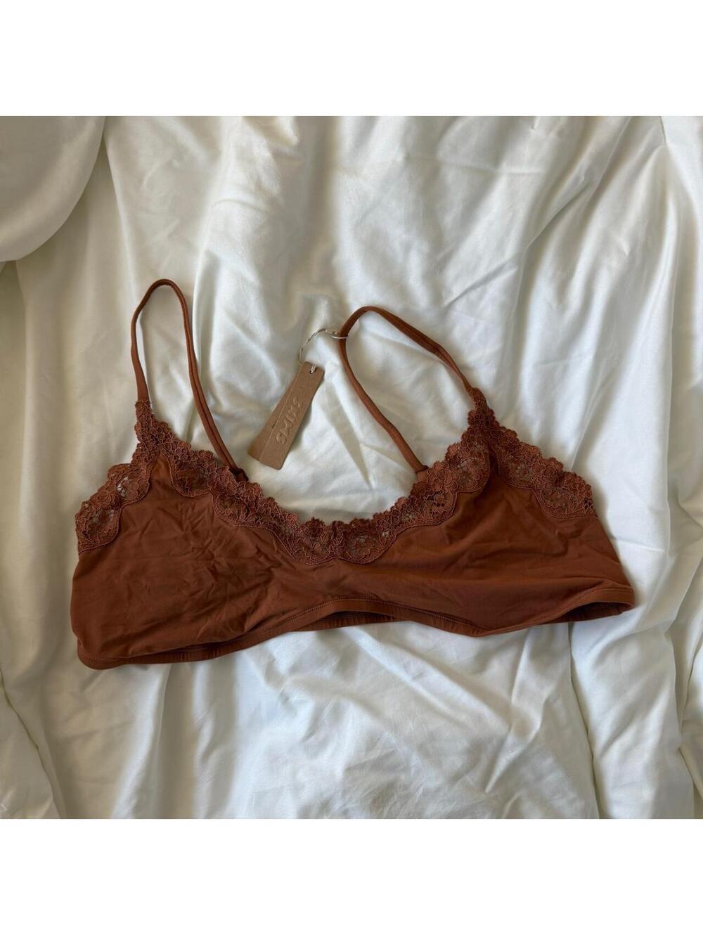 Skims fits everybody lace scoop bralette nwt